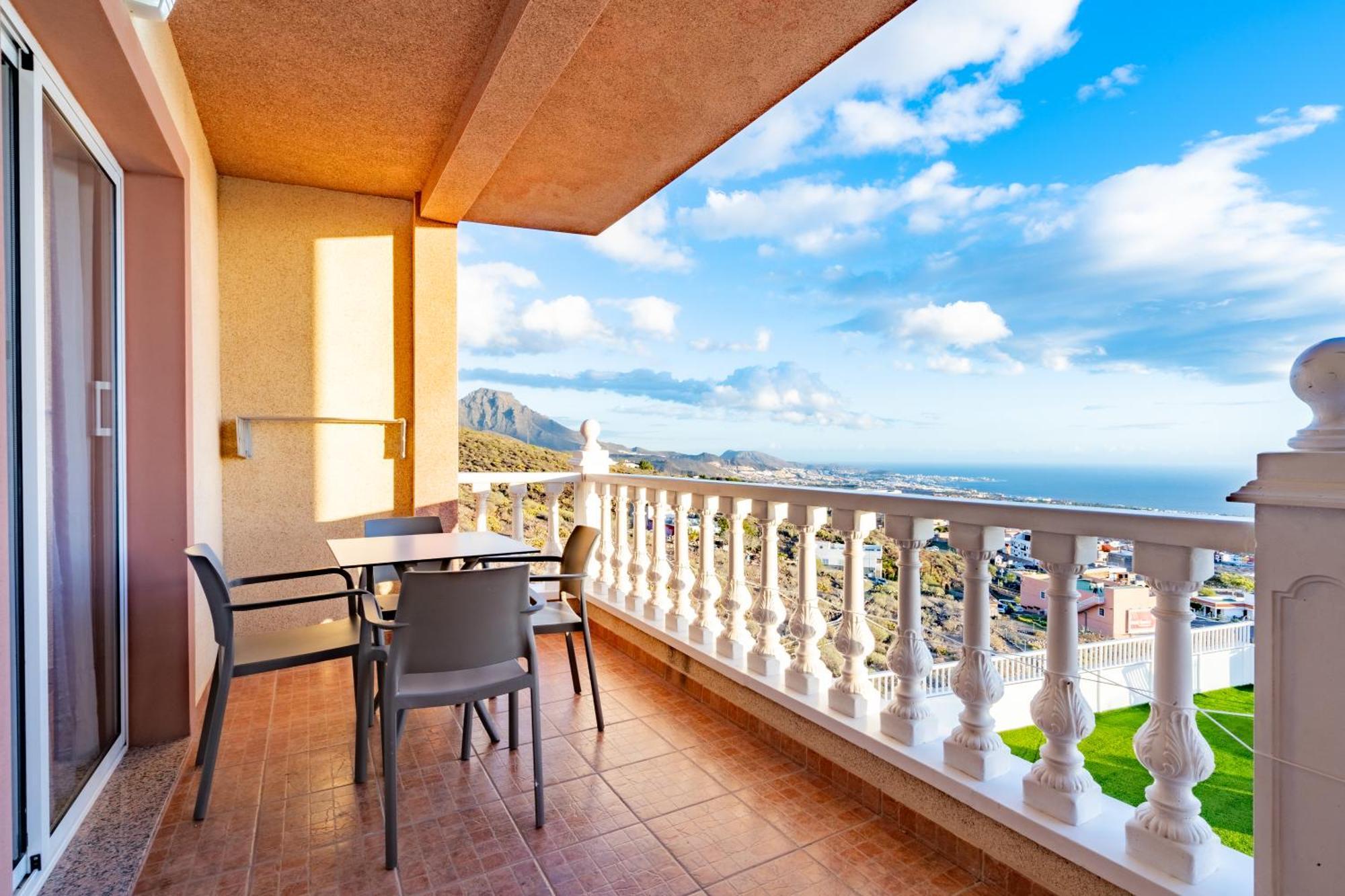 Los Menores Sea View Costa Adeje  Kültér fotó